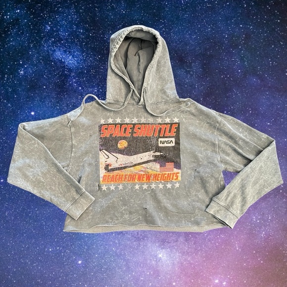 CHEMISTRY NASA Space Shuttle Graphic Cropped Hoodie in Gray - Picture 1 of 1
